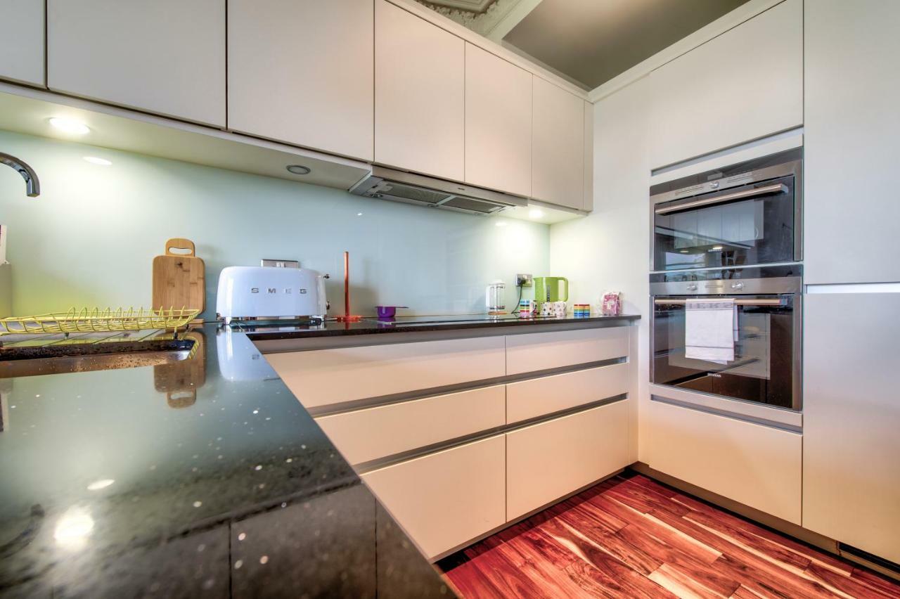 Apartamento Modern Flat With Fantastic Views Edimburgo Exterior foto